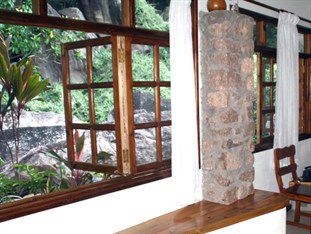 Liane De Mai Bed & Breakfast ลาดิก ภายนอก รูปภาพ