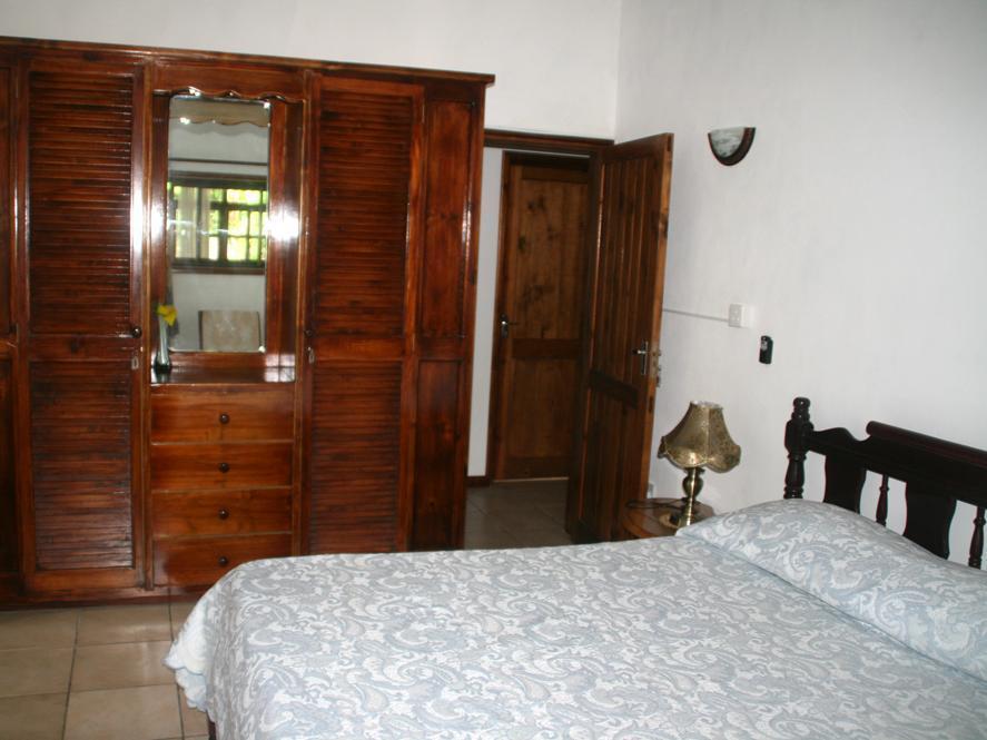 Liane De Mai Bed & Breakfast ลาดิก ภายนอก รูปภาพ